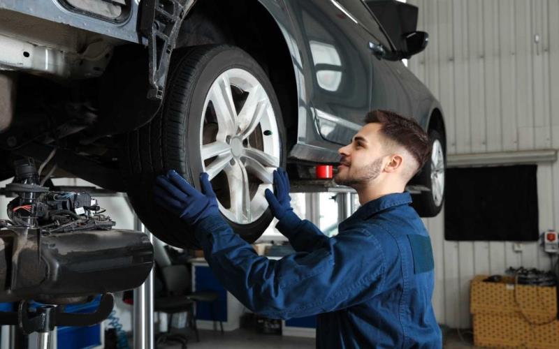 Why Local Collision Repair Shops Are Your Best Bet for Quality Service